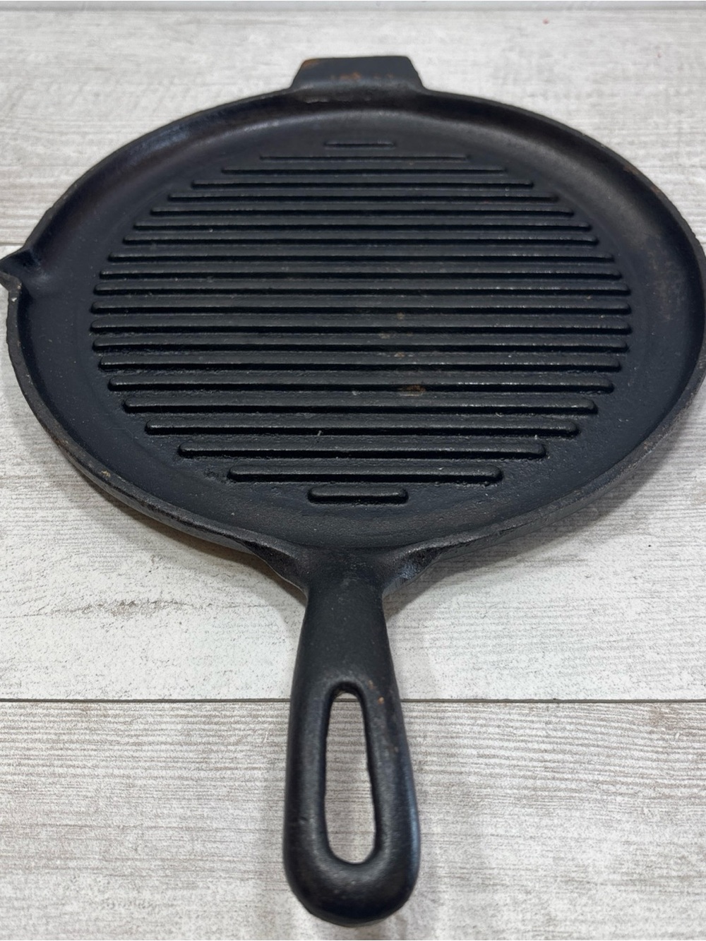 Vintage Corona Cast Iron Ribbed Grill Pan - Black